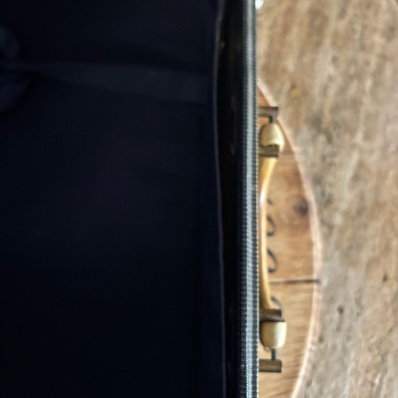 Vintage Mendel Brand Classic Suitcase 17” x 13” - Picture 11 of 14